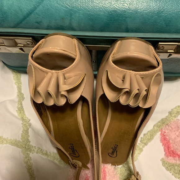 Candie’s Peeptoe Wedges - Picture 10 of 13